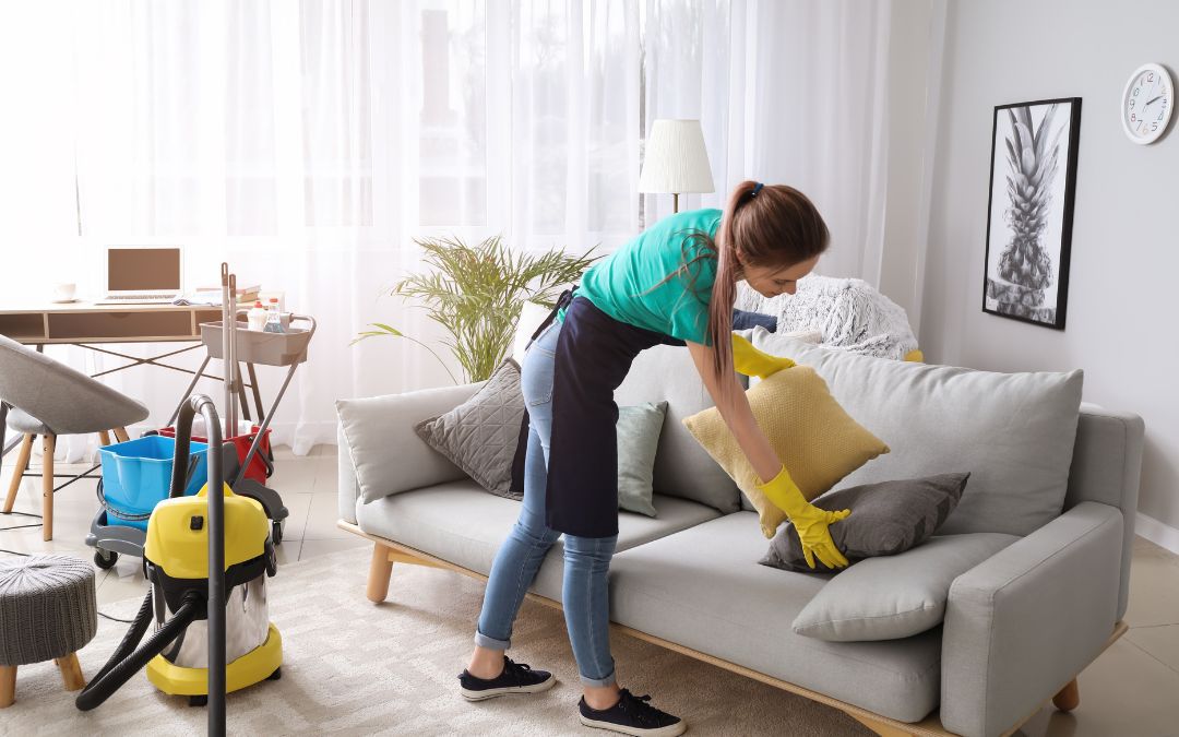 ¿Empresa de limpieza o limpiador doméstico independiente?